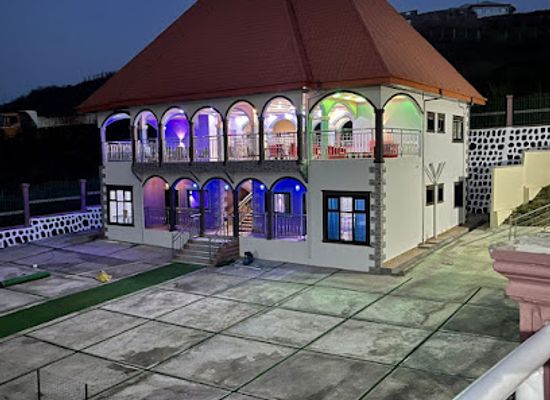 cameroon/bamenda/commercial-avenue/landmark/universal-amusement-park