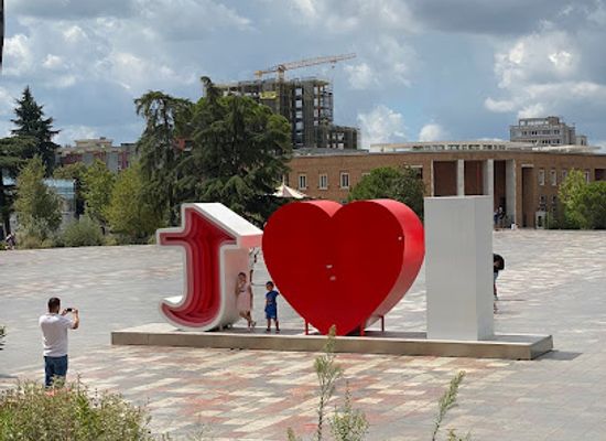 albania/tirana/skanderbeg-square/landmark/i-love-tirana