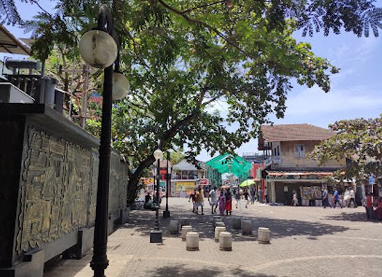india/kozhikode/landmark/history-wall-sm-street