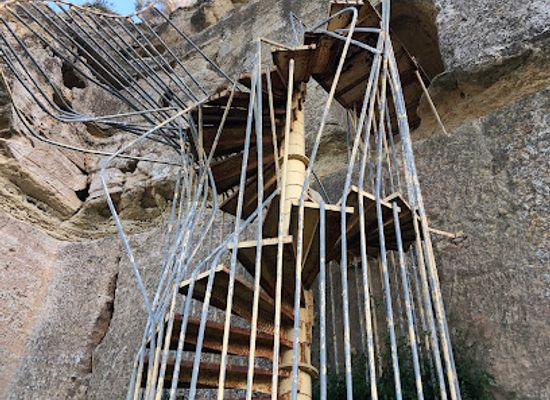 cyprus/karpas-peninsula/landmark/ancient-cave