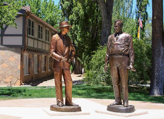 new-mexico/los-alamos/landmark/los-alamos-visitor-center