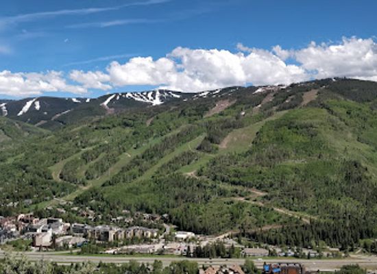 colorado/vail/landmark/red-sandstone-park
