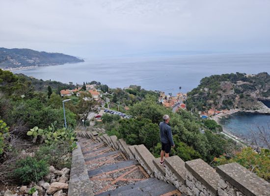 italy/taormina/landmark/scalinata-per-taormina