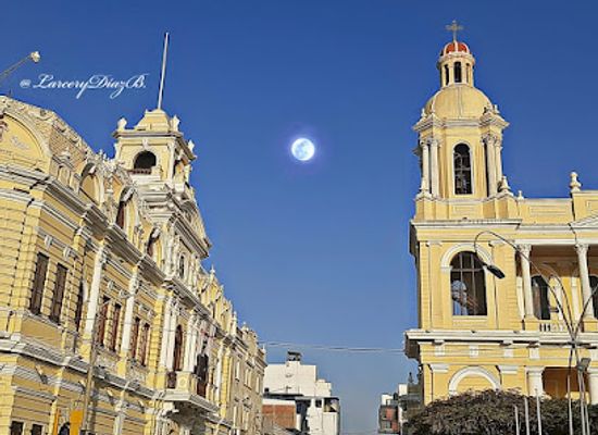 peru/lambayeque/landmark/main-square-of-chiclayo