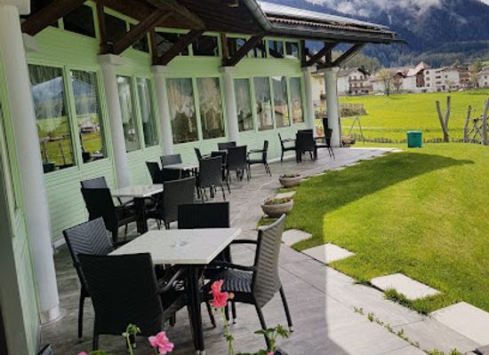 italy/val-venosta/landmark/camping-zum-see