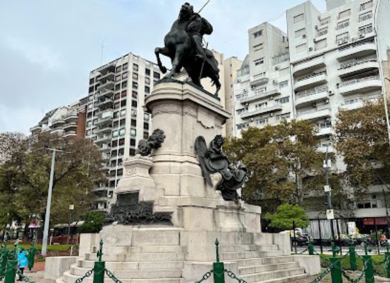 argentina/buenos-aires/landmark/monumento-a-giuseppe-garibaldi