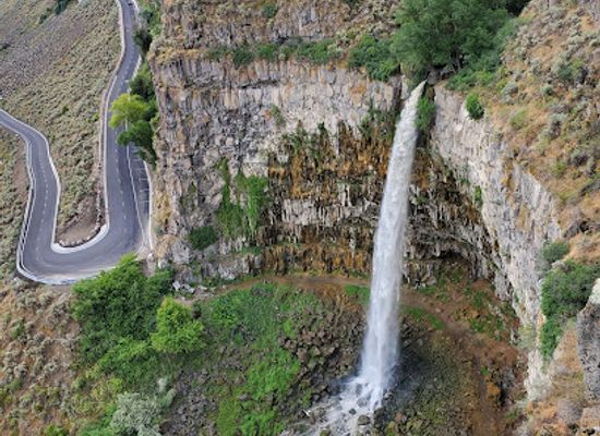 idaho/twin-falls/landmark/scenic-view-perrine-coulee-waterfall