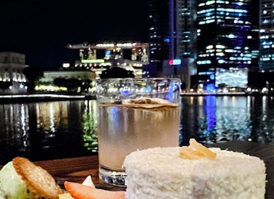 singapore/clarke-quay/landmark/pilcrow-western-grill-dessert-cocktail-bar