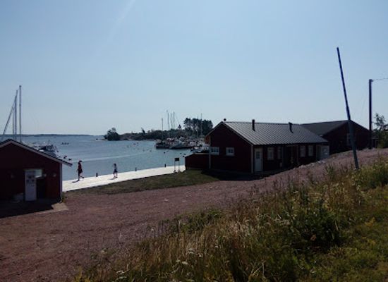 finland/aland-islands/landmark/lappo-guest-harbor