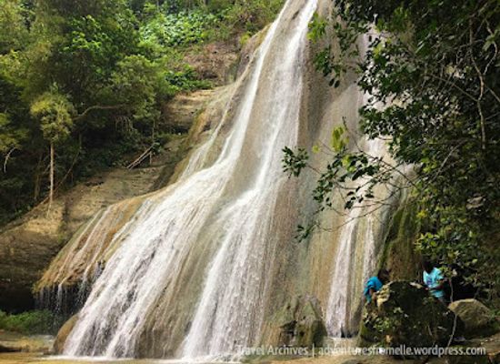 jamaica/north-coast/landmark/tacky-falls