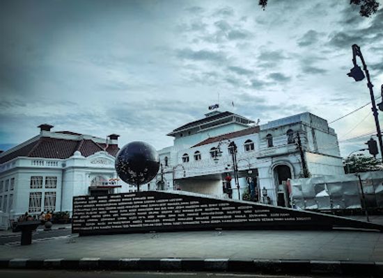 indonesia/west-java/landmark/asia-africa-monument