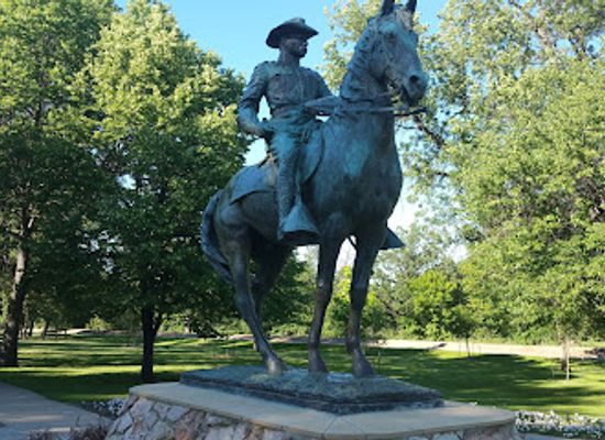 north-dakota/minot/landmark/roosevelt-park-zoo