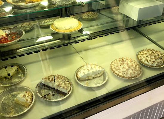 louisiana/monroe/landmark/not-just-pie