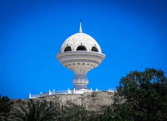 oman/muscat/landmark/riyam-park
