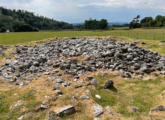 united-kingdom/argyllshire/landmark/nether-largie-mid-cairn