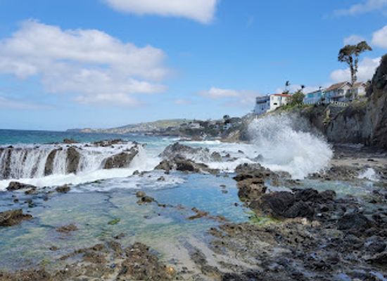 california/laguna-beach/landmark/mermaid-beach