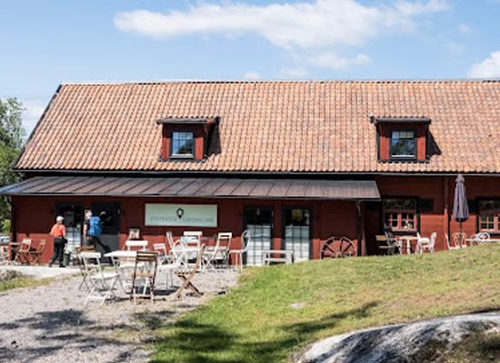 sweden/ostergotland/shop/stafsater-farm-ice-cream