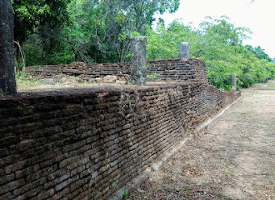 sri-lanka/eastern-province/landmark/eastern-gate