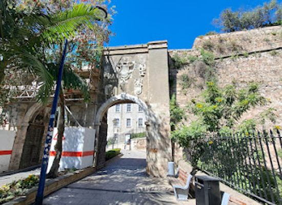 gibraltar/moorish-castle/landmark/trafalgar-cemetery