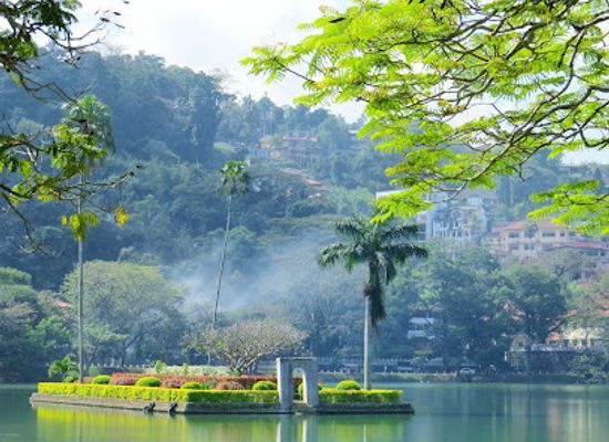 sri-lanka/kandy-district/landmark/sri-dalada-maligawa