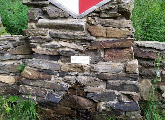 czechia/jeseniky-mountains/landmark/turisticky-pramen