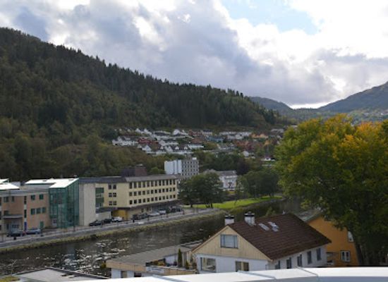 norway/sognefjord/landmark/sogn-og-fjordane-kunstmuseum