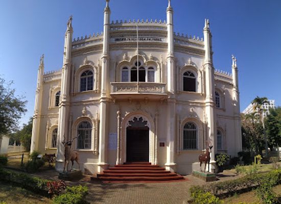 mozambique/maputo-province/landmark/museu-de-historia-natural