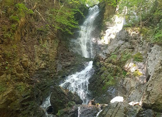 serbia/podrinje/landmark/waterfall-jelovarnik