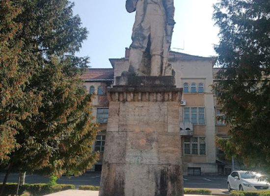 romania/baia-mare/landmark/bucharest-square