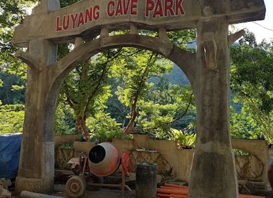 philippines/bicol-region/landmark/luyang-cave-park