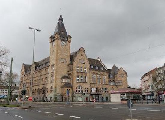 germany/lower-rhine/landmark/hamborn-town-hall