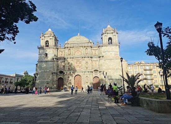 mexico/oaxaca/centro-historico/landmark/zocalo-plaza-de-la-constitucion