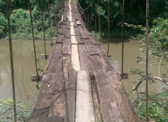 cameroon/mamfe/landmark/german-bridge