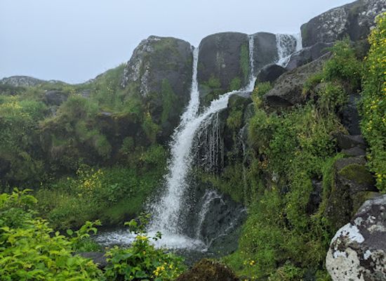 faroe-islands/hestur/landmark/svartafoss-waterfall