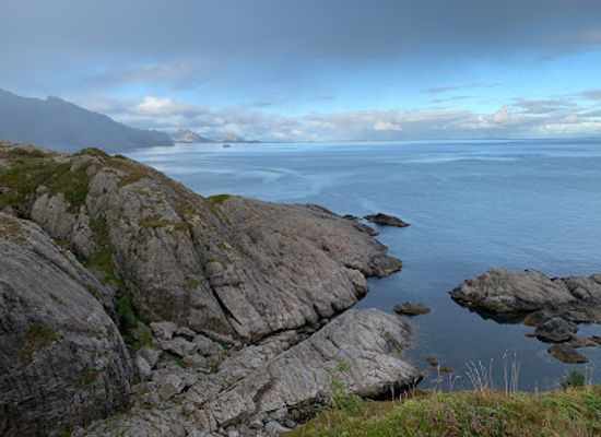 norway/lofoten-islands/landmark/utsiktspunkt-mellom-nesland-og-nusfjord
