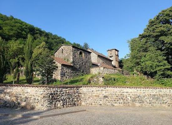 georgia/imereti/landmark/st-george-s-church-and-monastery-in-ubisa