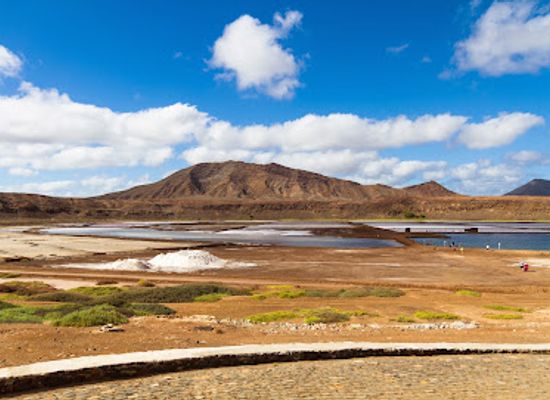 cabo-verde/espargos/landmark/salinas-de-pedra-de-lume