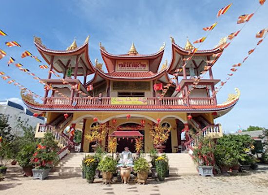 vietnam/mui-ne/landmark/linh-long-pagoda