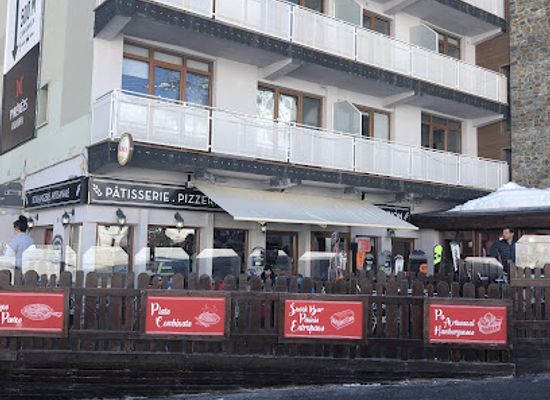 andorra/pas-de-la-casa/landmark/pastisseria-la-camarguesa-pas-de-la-casa