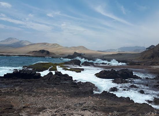 peru/ancash/landmark/tuquillo-beach