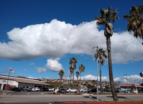 california/pismo-beach/landmark/pismo-coast-shopping-plaza
