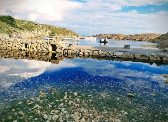 croatia/kvarner-gulf/landmark/uvala-bracol