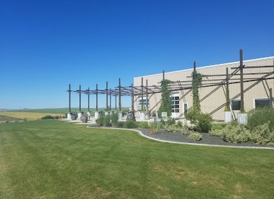 idaho/clearwater/landmark/lindsay-creek-vineyards