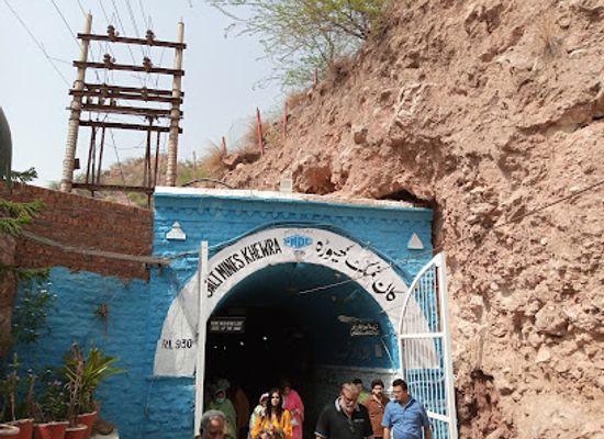 pakistan/seraiki-wasaib/landmark/khewra-salt-mines