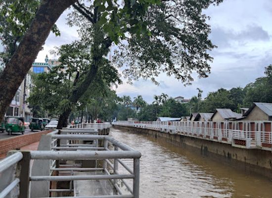 bangladesh/sylhet-division/landmark/sagordhigir-par-walkway