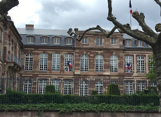 france/strasbourg/landmark/palais-du-gouverneur-militaire