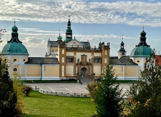 czechia/central-bohemia/landmark/the-holy-mountain