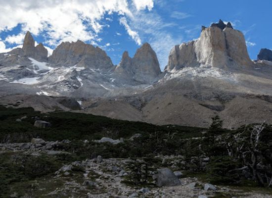 argentina/torres-del-paine-national-park/landmark/mirador-valle-del-frances
