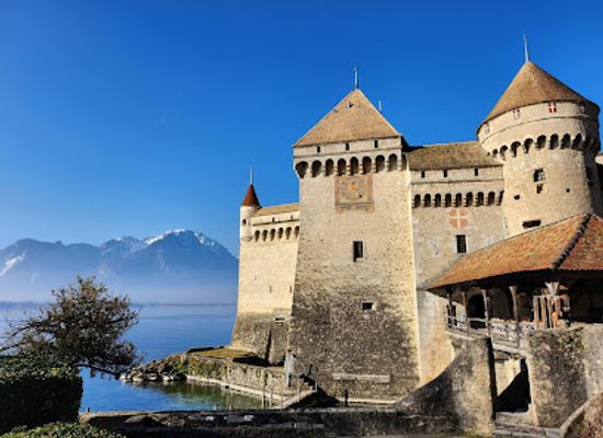 switzerland/uri/landmark/chillon-castle