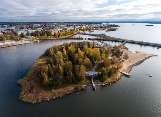finland/aland-islands/landmark/sando